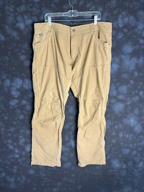Kuhl Konfidanf Air Men's 40”x30” Kahki Pants